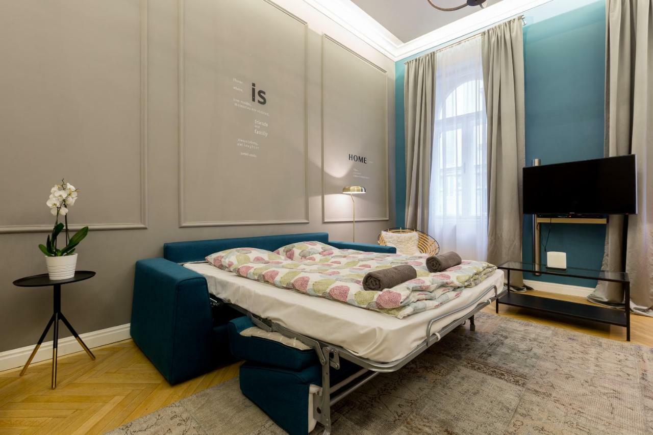 Luxury Twin 1-Bedroom In Kazinczy Street Budapest Esterno foto