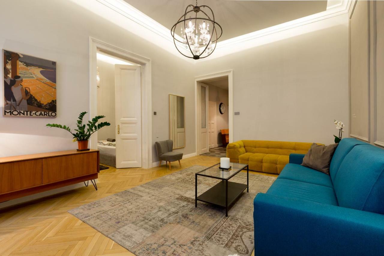 Luxury Twin 1-Bedroom In Kazinczy Street Budapest Esterno foto