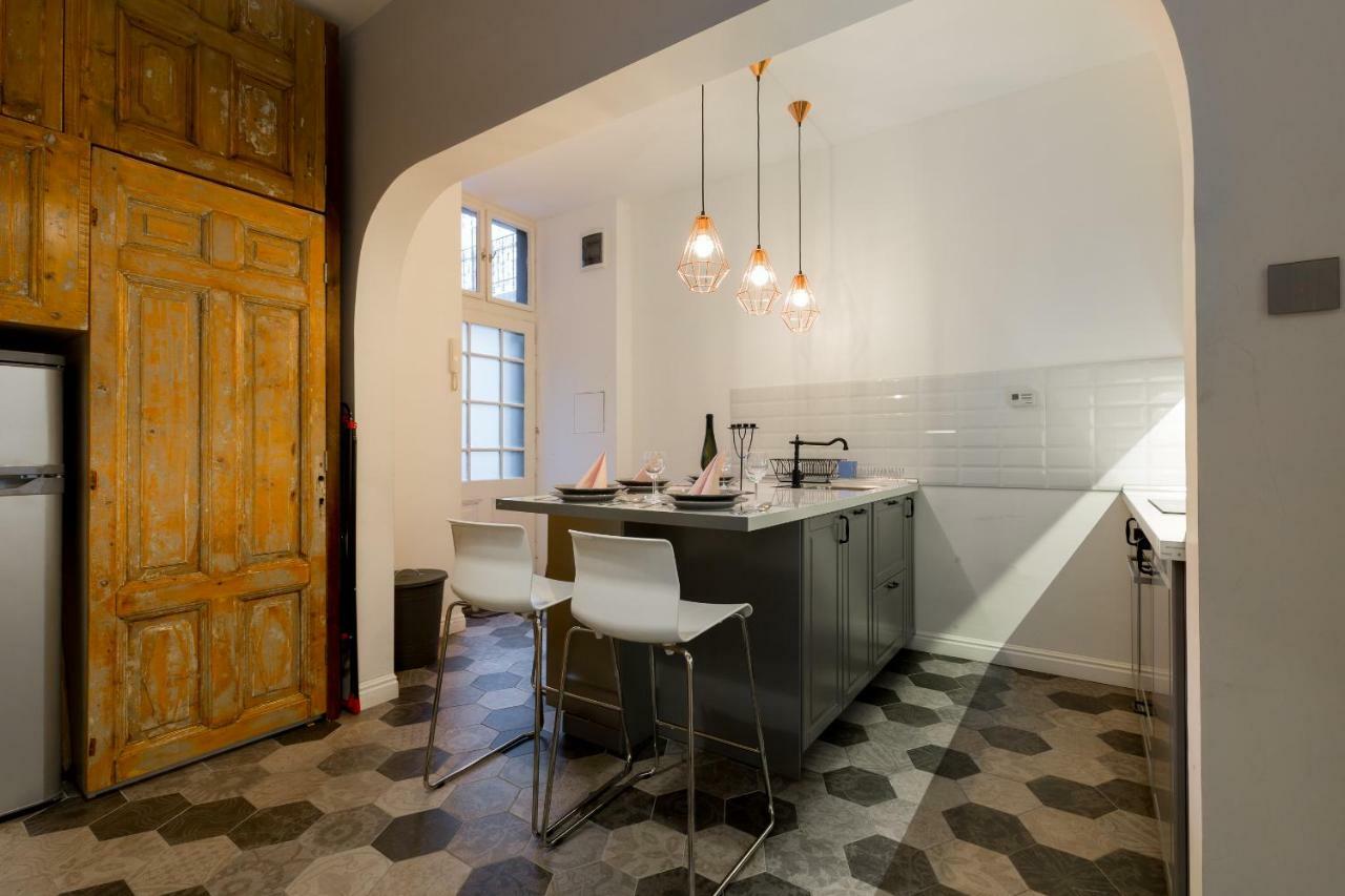 Luxury Twin 1-Bedroom In Kazinczy Street Budapest Esterno foto