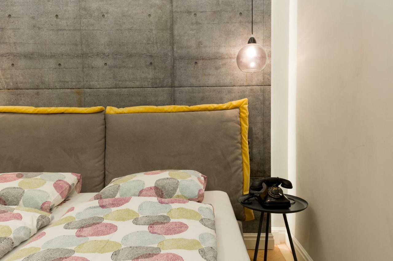 Luxury Twin 1-Bedroom In Kazinczy Street Budapest Esterno foto