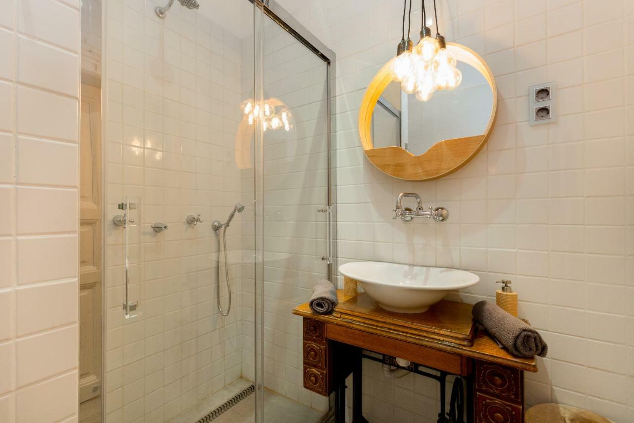 Luxury Twin 1-Bedroom In Kazinczy Street Budapest Esterno foto